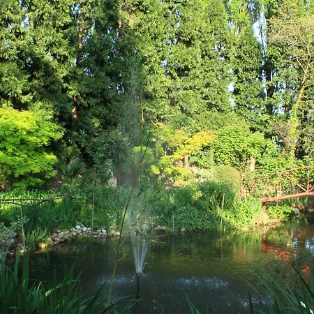 Leonati Oda ve Kahvaltı Padova